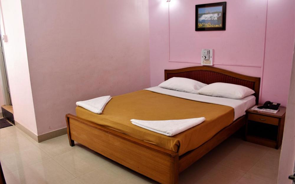 Margao Residency Hotel Bagian luar foto